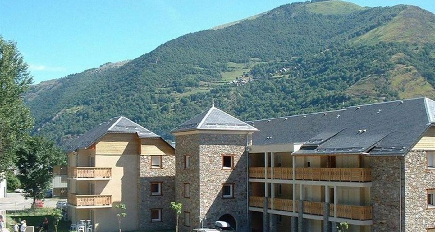 Appartement Tres Agreable Dans Belle Residence, Classe 3 Etoiles Par Le Comite Departementale Du Tourisme En Haute Garonne Bagnères-de-Luchon Exteriör bild