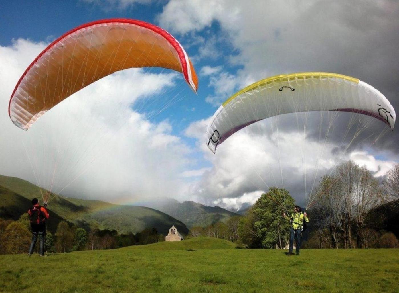 Appartement Tres Agreable Dans Belle Residence, Classe 3 Etoiles Par Le Comite Departementale Du Tourisme En Haute Garonne Bagnères-de-Luchon Exteriör bild