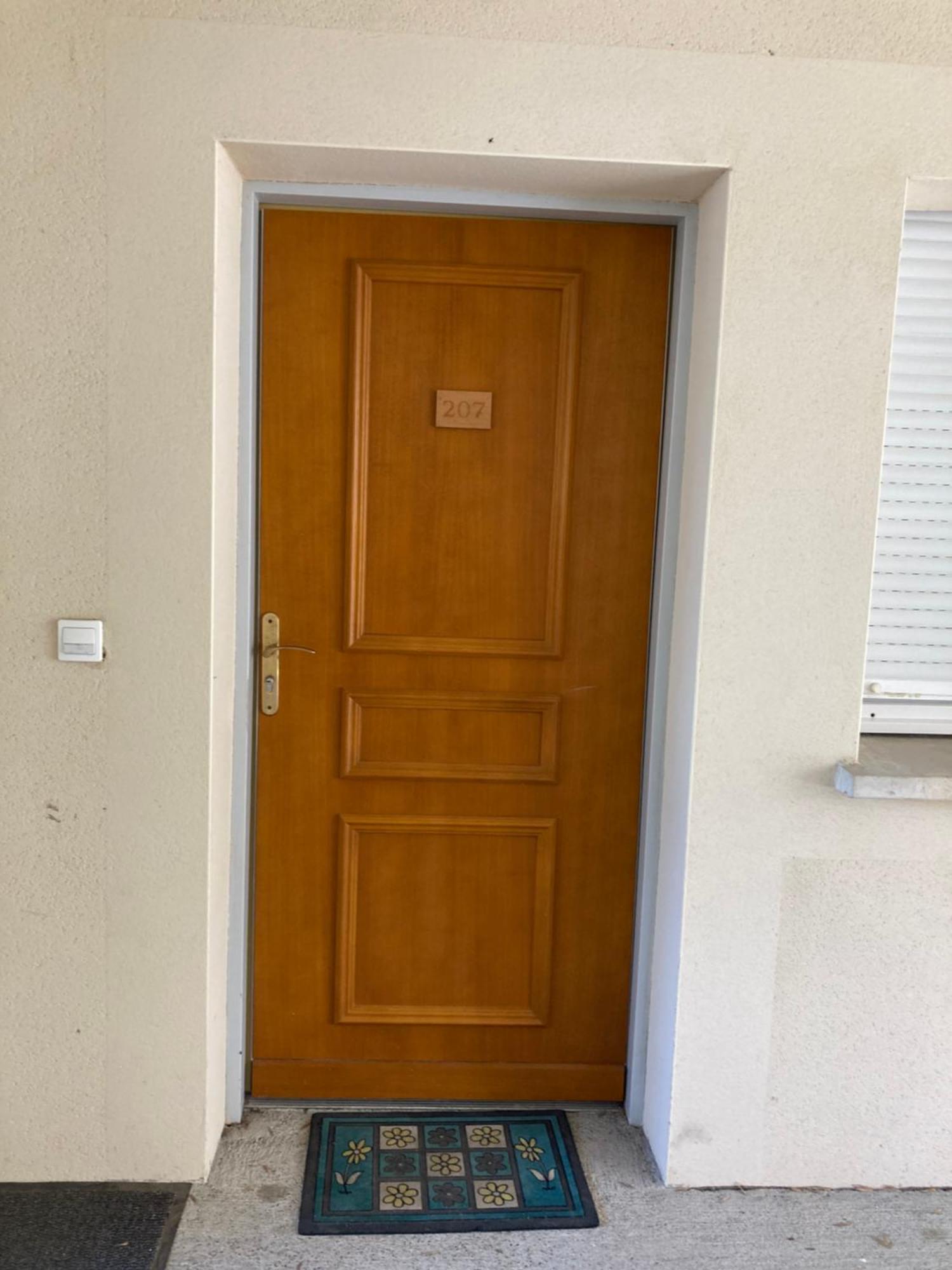 Appartement Tres Agreable Dans Belle Residence, Classe 3 Etoiles Par Le Comite Departementale Du Tourisme En Haute Garonne Bagnères-de-Luchon Exteriör bild